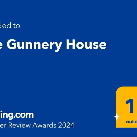 Villa The Gunnery House *