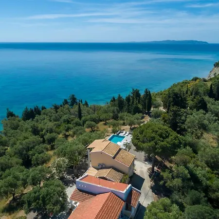 Villa The Gunnery House