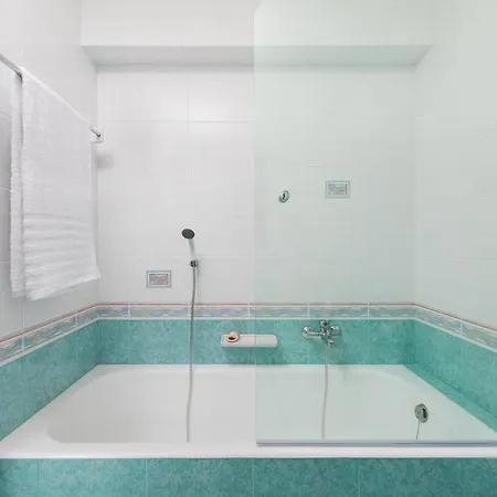 The Gunnery House Villa *